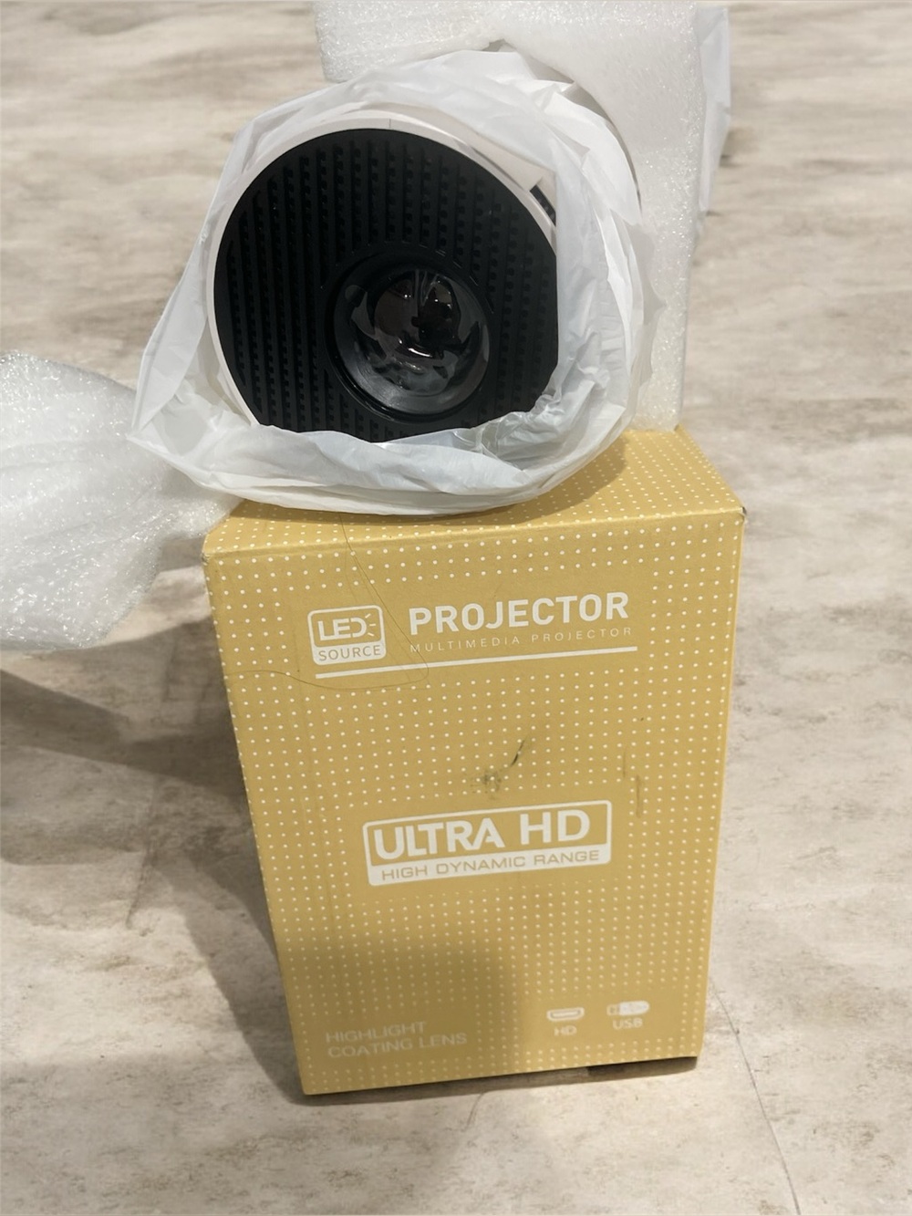 Compact White Portable LED Projector - Ultra HD